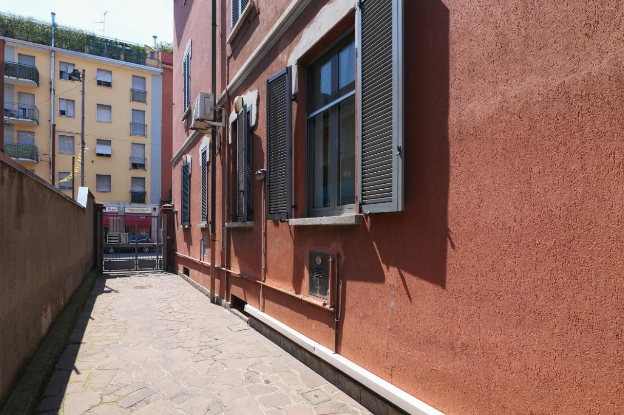 Ferienwohnung Primopiano - Pellegrino Rossi B Mailand Exterior foto